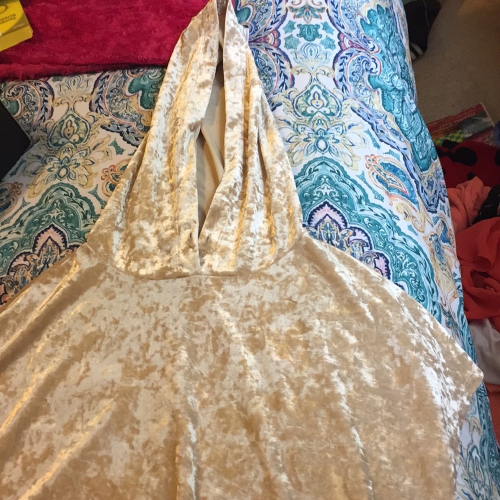 Hooded tee